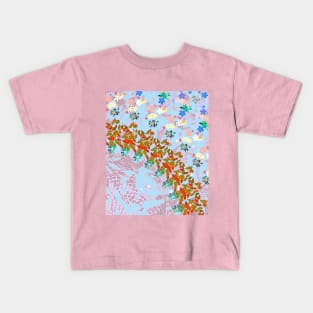 Woven bamboo panels with magic flowers crawling all over them. Kids T-Shirt